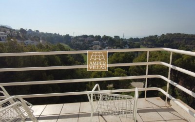 A beautiful bungalow located next to the Altea Golf Club.